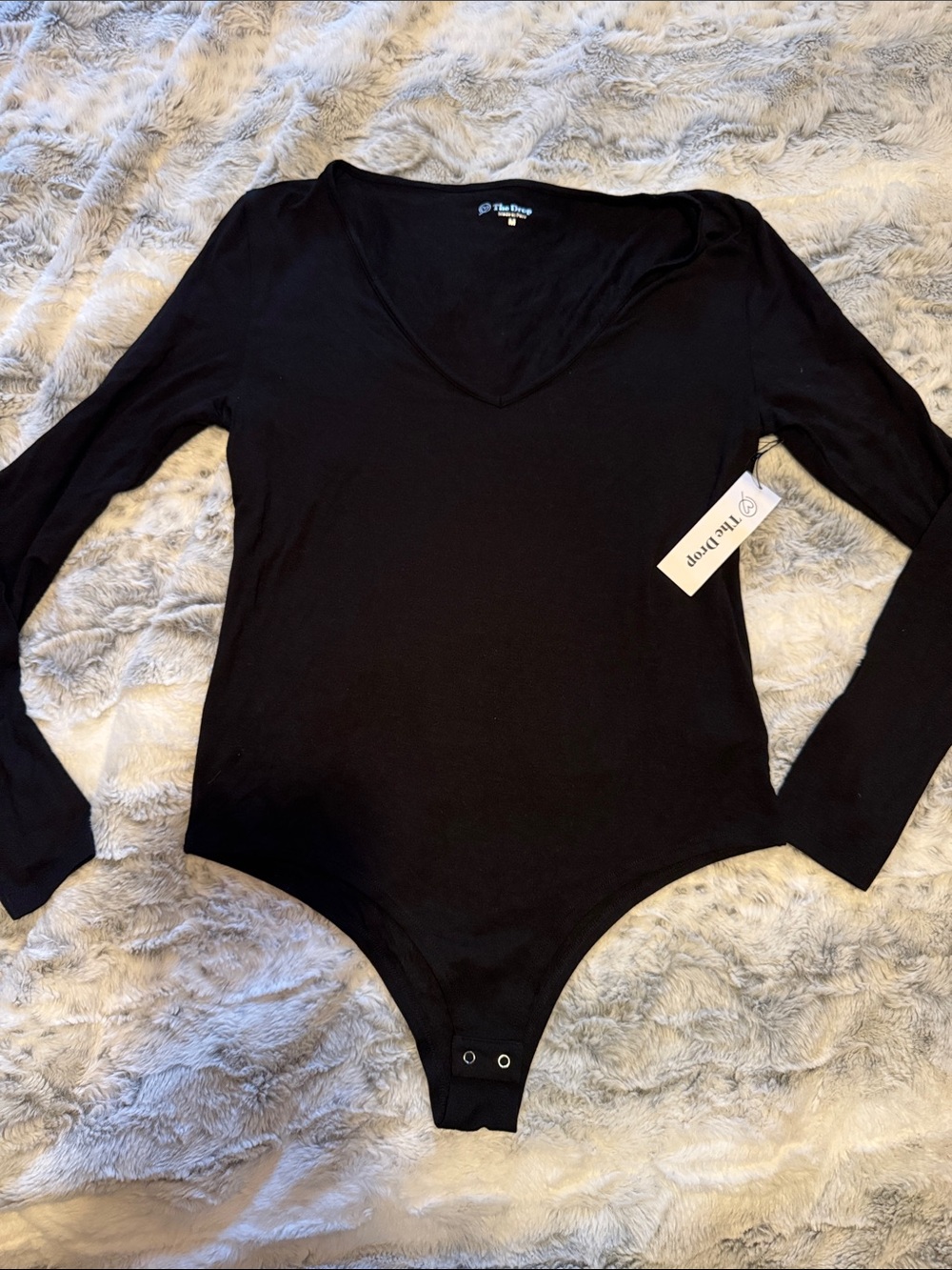 The Drop Women’s Black V-Neck Long Sleeve Bodysuit Size Med New With Tags